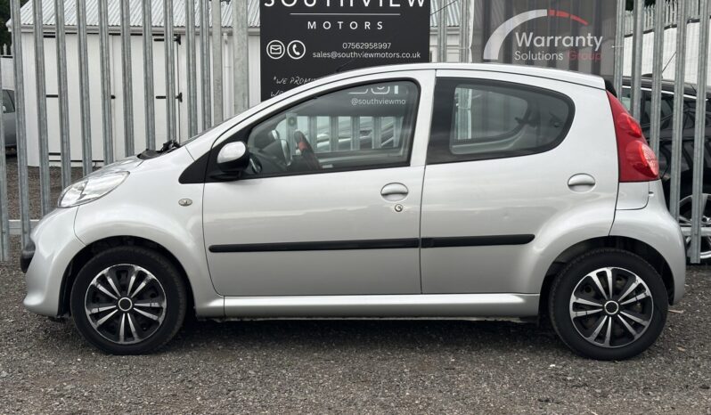 Peugeot 107 1.0 12V Urban Move full
