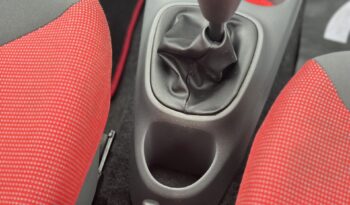 Peugeot 107 1.0 12V Urban Move full