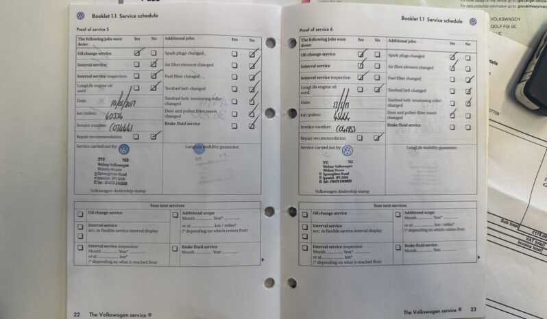 Volkswagen Golf 1.6 FSI SE full