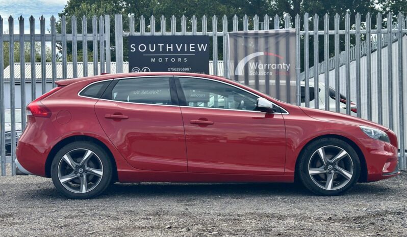 Volvo V40 1.6 D2 R-Design full