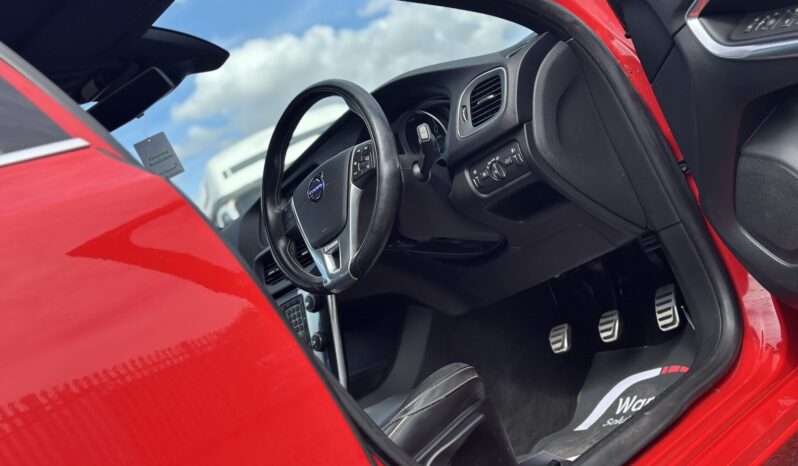 Volvo V40 1.6 D2 R-Design full