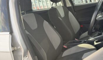 Ford Focus 1.6 Zetec Powershift full