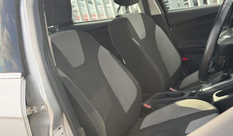 Ford Focus 1.6 Zetec Powershift full