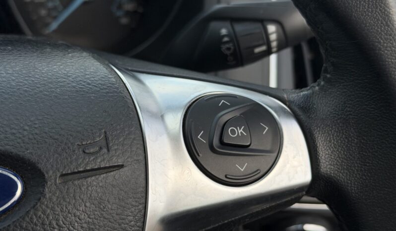 Ford Focus 1.6 Zetec Powershift full