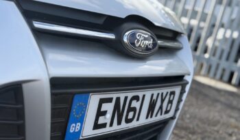 Ford Focus 1.6 Zetec Powershift full