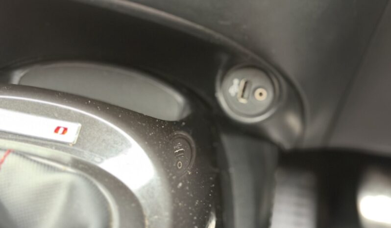 Nissan Juke 1.6 DIG-T Nismo full