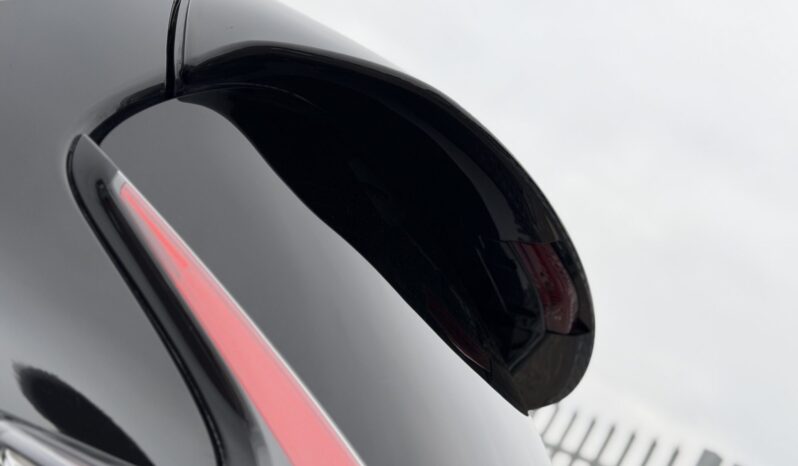 Nissan Juke 1.6 DIG-T Nismo full